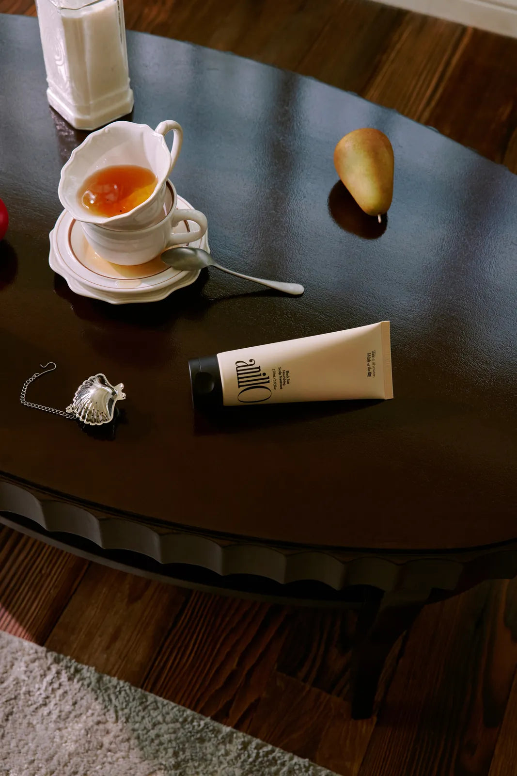 anillO Black Tea Nourishing Scalp Treatment